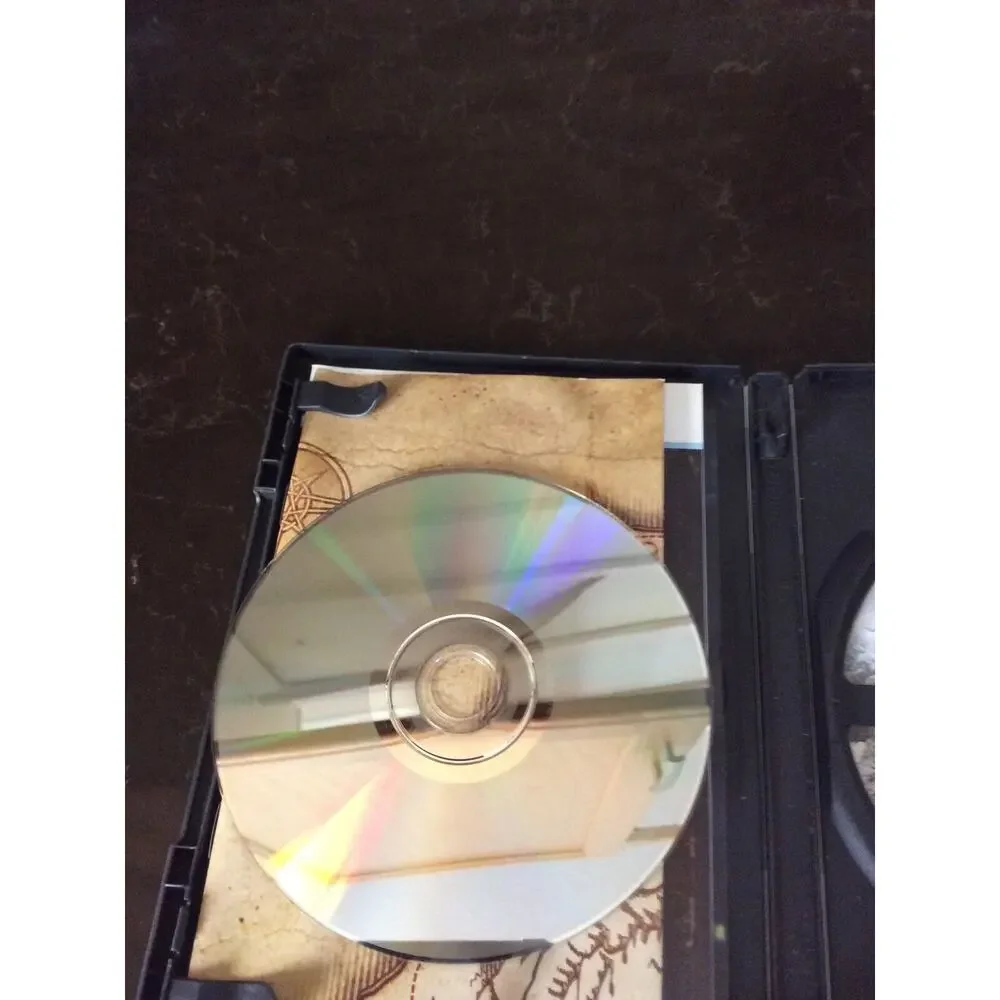 The Elder‎ Scrolls V: Skyrim (PC DVD, Windows) Complete CIB W/ Map